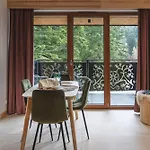 Jaszczurowka 33 Wellness&spa 아파트호텔 4*