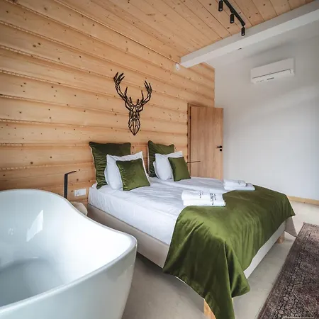 アパートホテル Jaszczurowka 33 Wellness&spa 4*