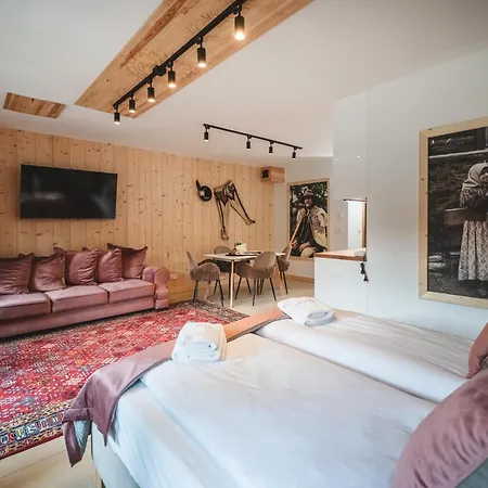 Aparthotel Jaszczurowka 33 Wellness&spa 4*