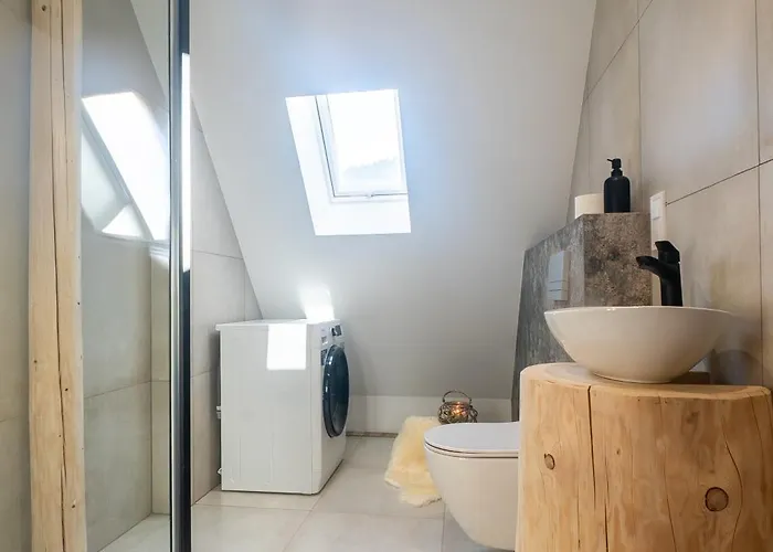 Apartmanhotel Jaszczurowka 33 & 3*