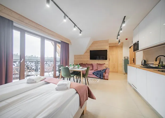 Jaszczurowka 33 & Apartmanhotel